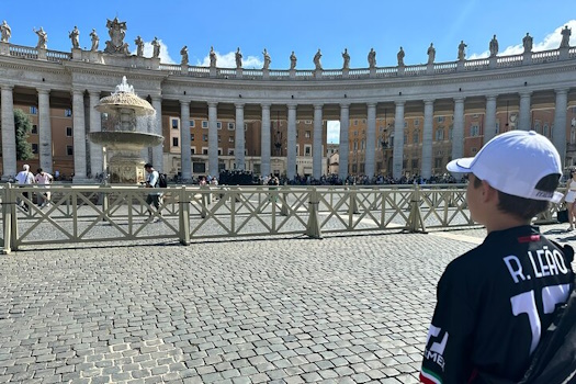 Kid-friendly Vatican and Sistine Chapel Private Guided Tour-Fly Girl Travel